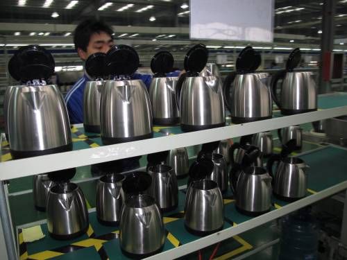 7000万产能 美的最大小家电生产基地投产，家电巨头开启智造新时代